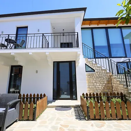 Center Berat