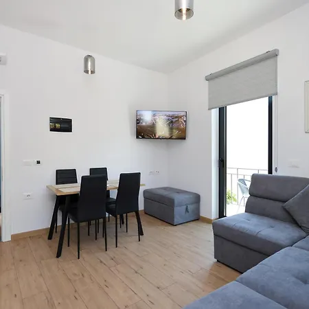 Apartman Center *