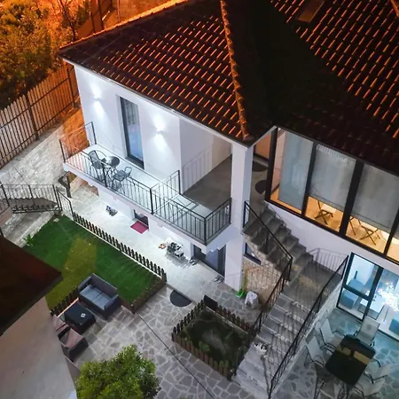 Apartman Center *