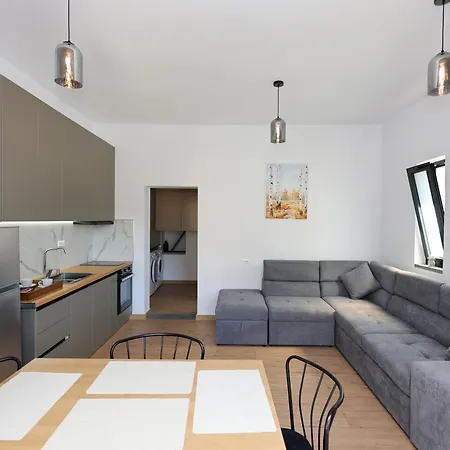 Apartman Center *